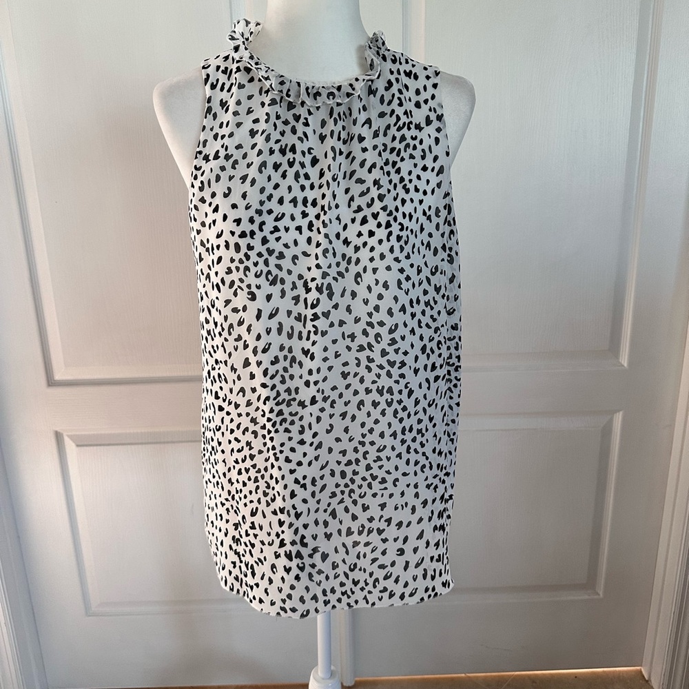 Chic Polka Dot Sleeveless Blouse
